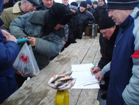 III открытый чемпионат по зимней рыбалке